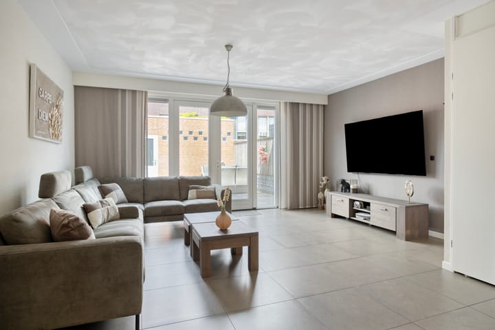 Tussenwoning te koop: Sint Andreasstraat 23, Tilburg
