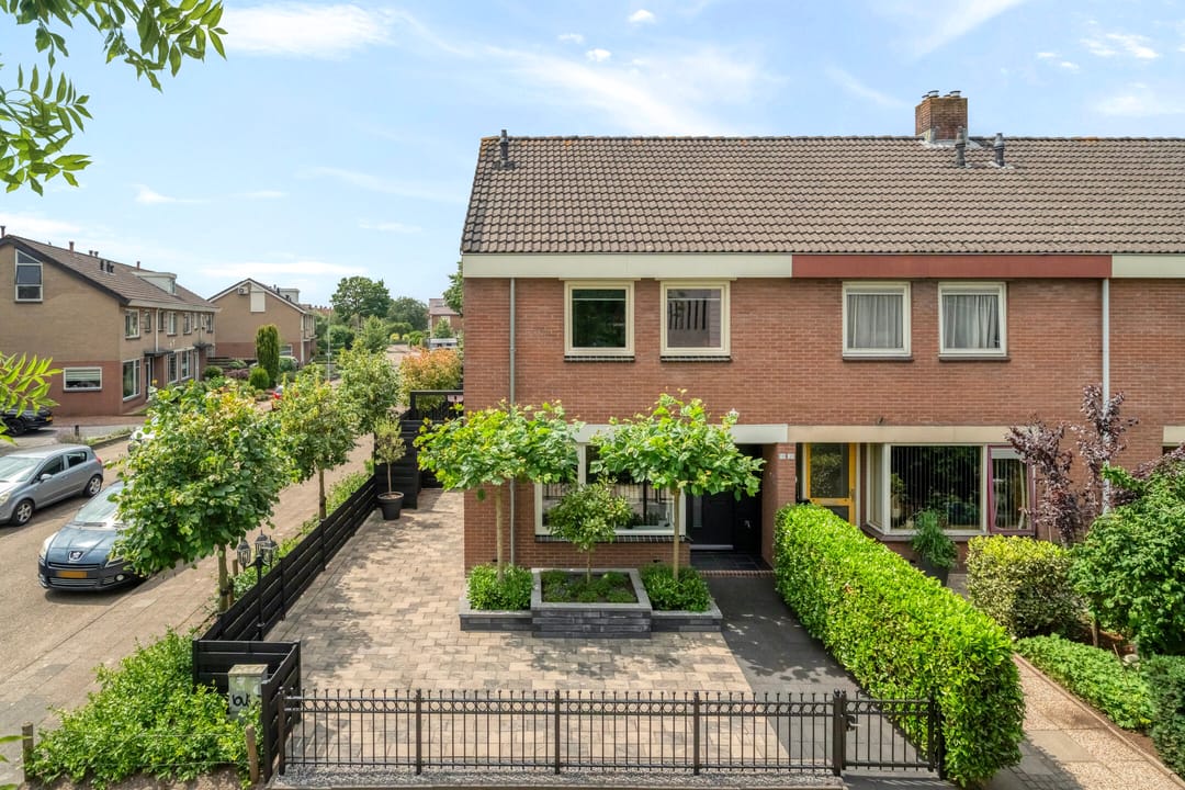 Photo 8 of Wolweversstraat 19