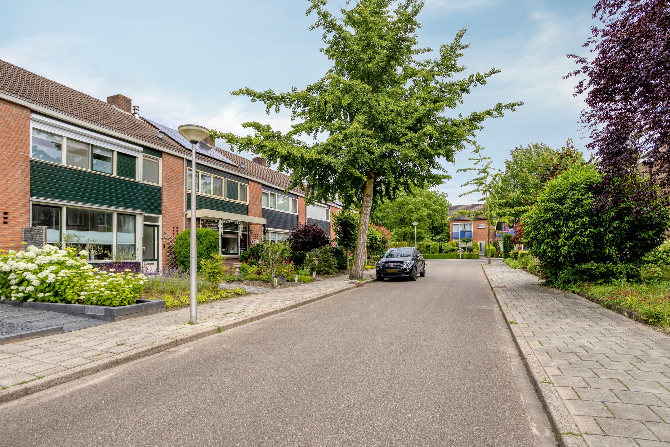 Photo 39 of Bartokstraat 10