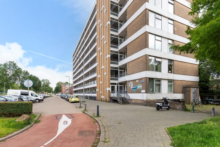Appartement te koop: Oldegaarde 826, Rotterdam