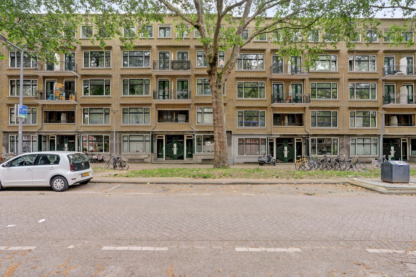 Foto 4 van Mijnsherenlaan 60-D