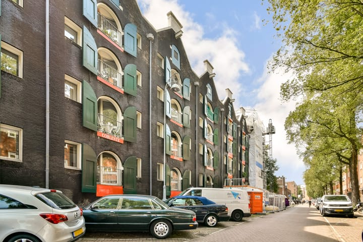 Photo 4 of Nieuwe Uilenburgerstraat 13-G