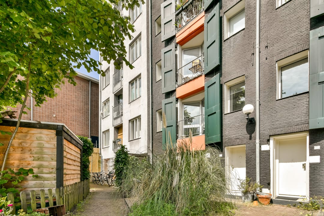 Photo 11 of Nieuwe Uilenburgerstraat 13-G