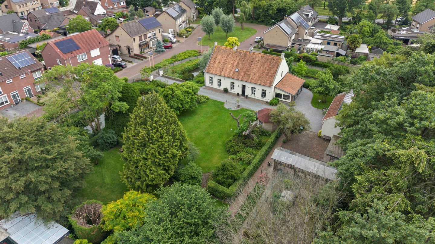 Photo 4 of Wilgenstraat 2