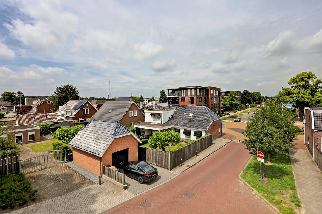 Photo 41 of Schoolstraat 13