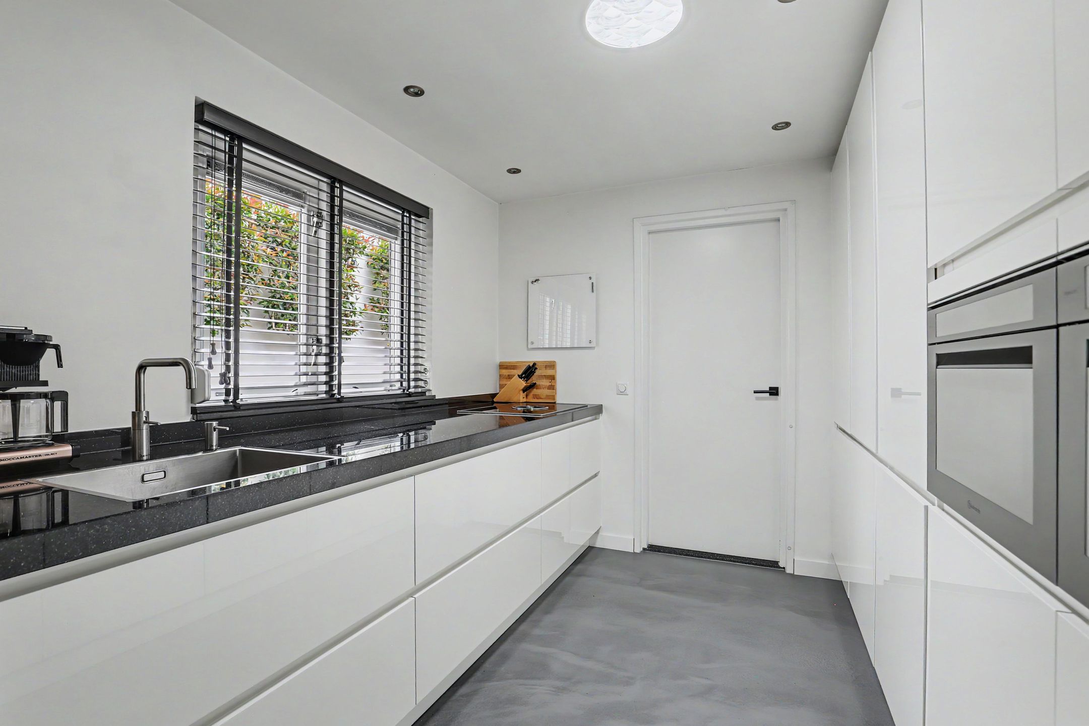 Photo 15 of Willem van Oranjestraat 28