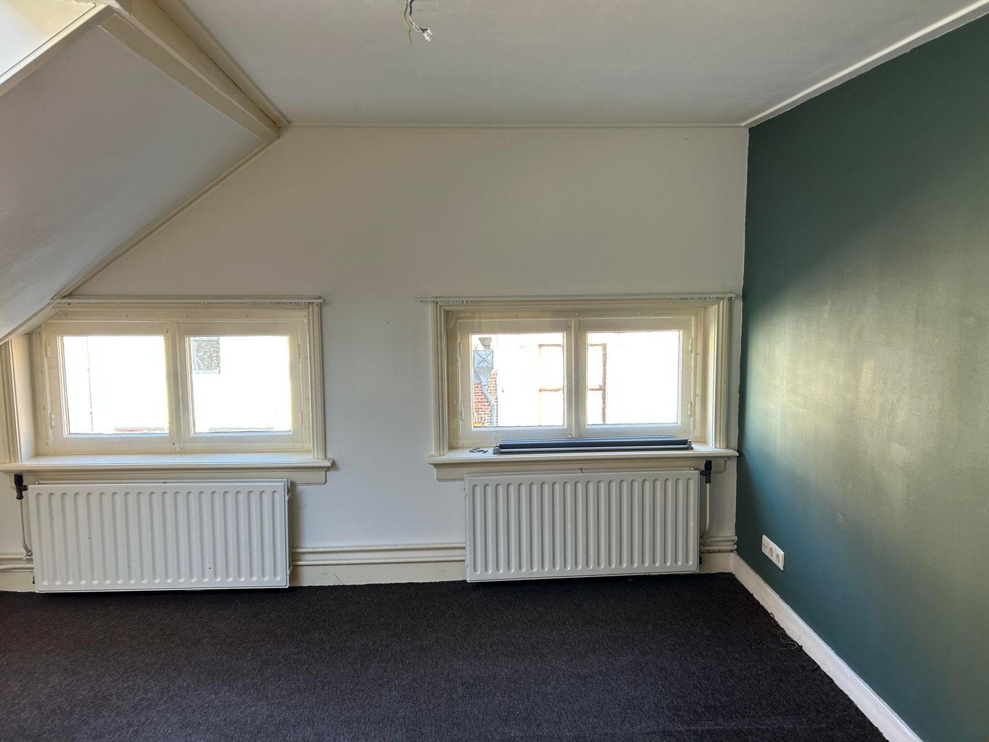 Photo 14 of Sprongstraat 8-A