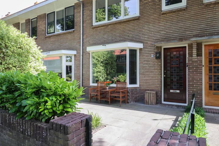 Photo 4 of Leeuwerikstraat 99