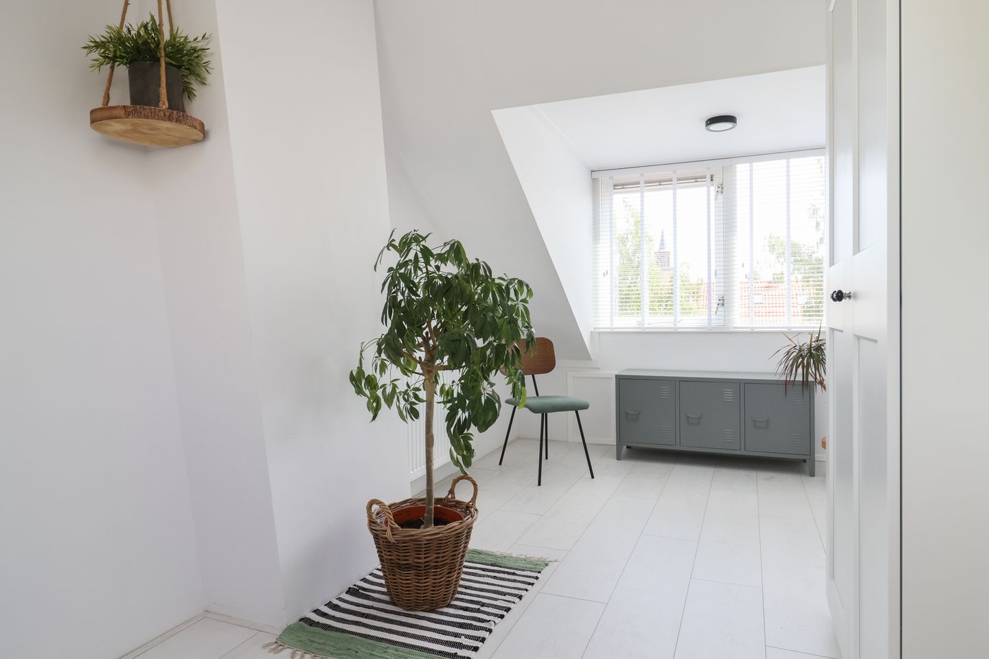 Photo 55 of Leeuwerikstraat 99
