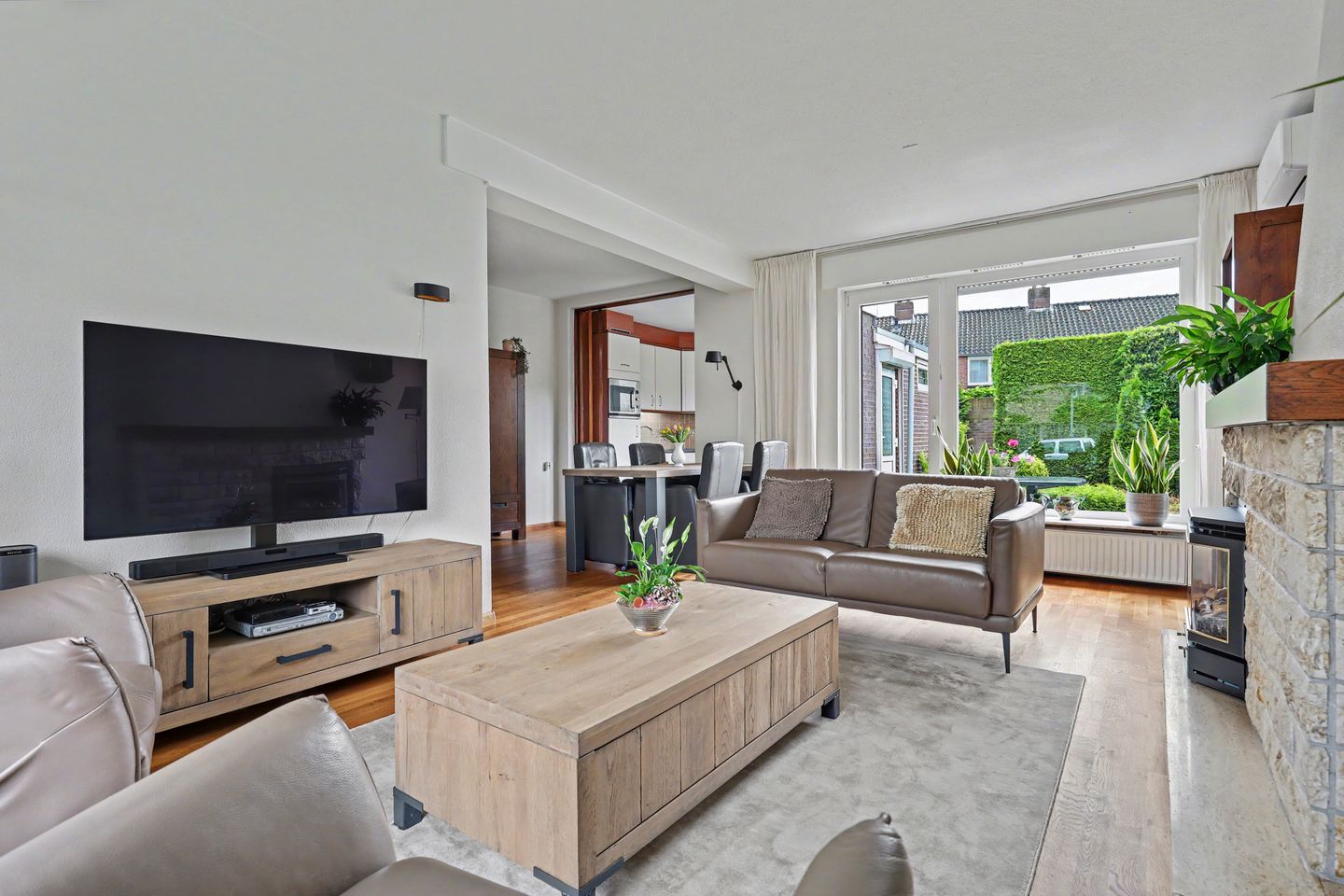 Photo 10 of Willem Rijbbertstraat 5