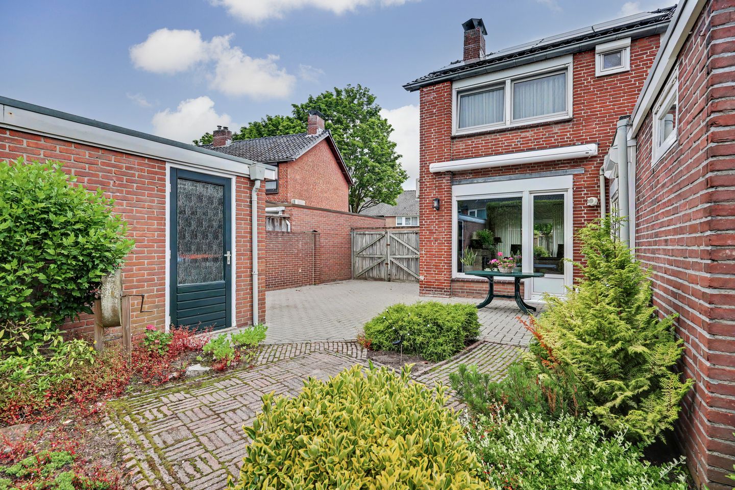 Photo 4 of Willem Rijbbertstraat 5
