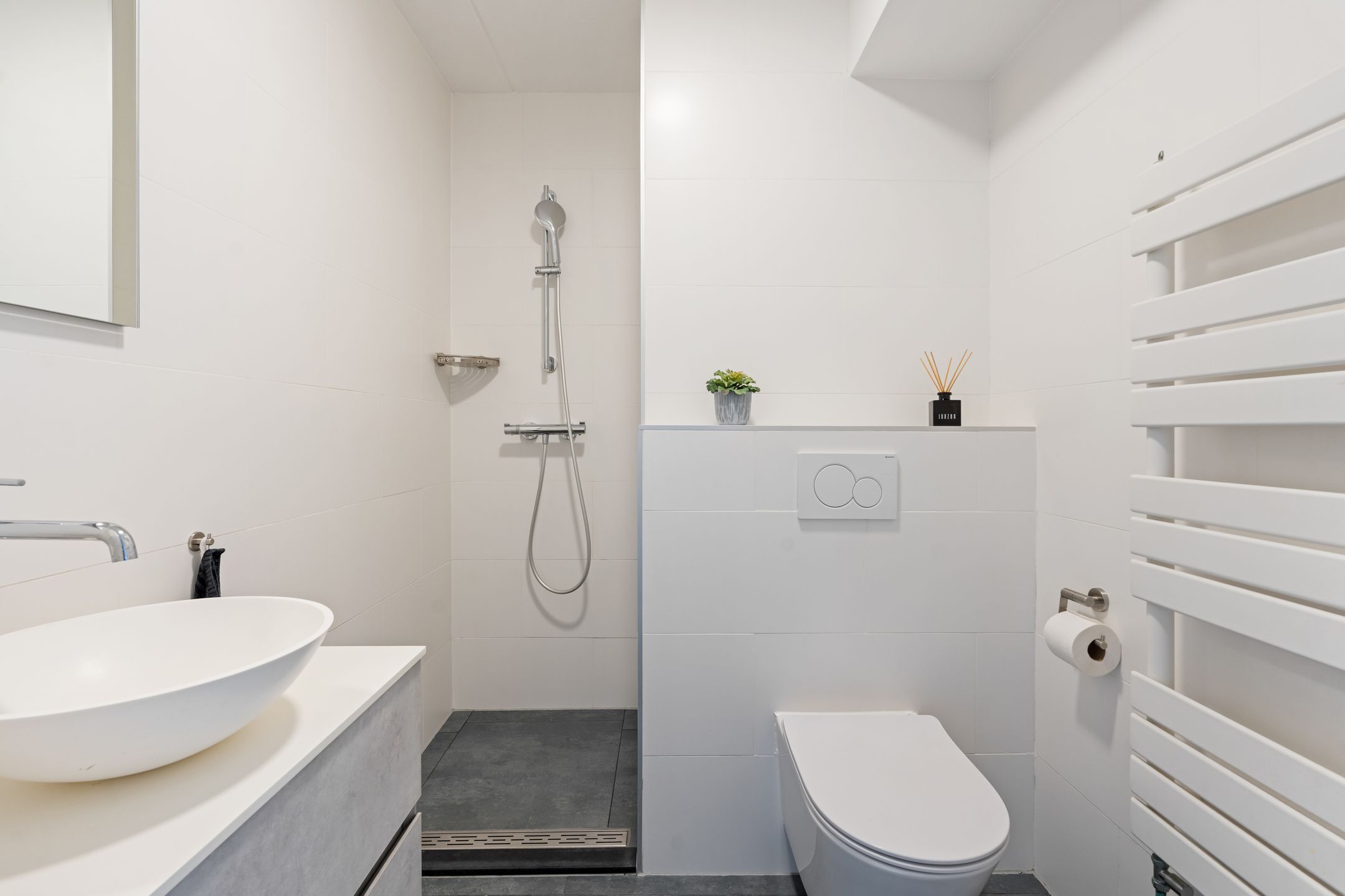 Photo 12 of Meerdorpstraat 34