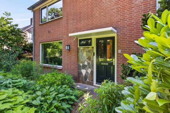 Photo 4 of Omloop 9