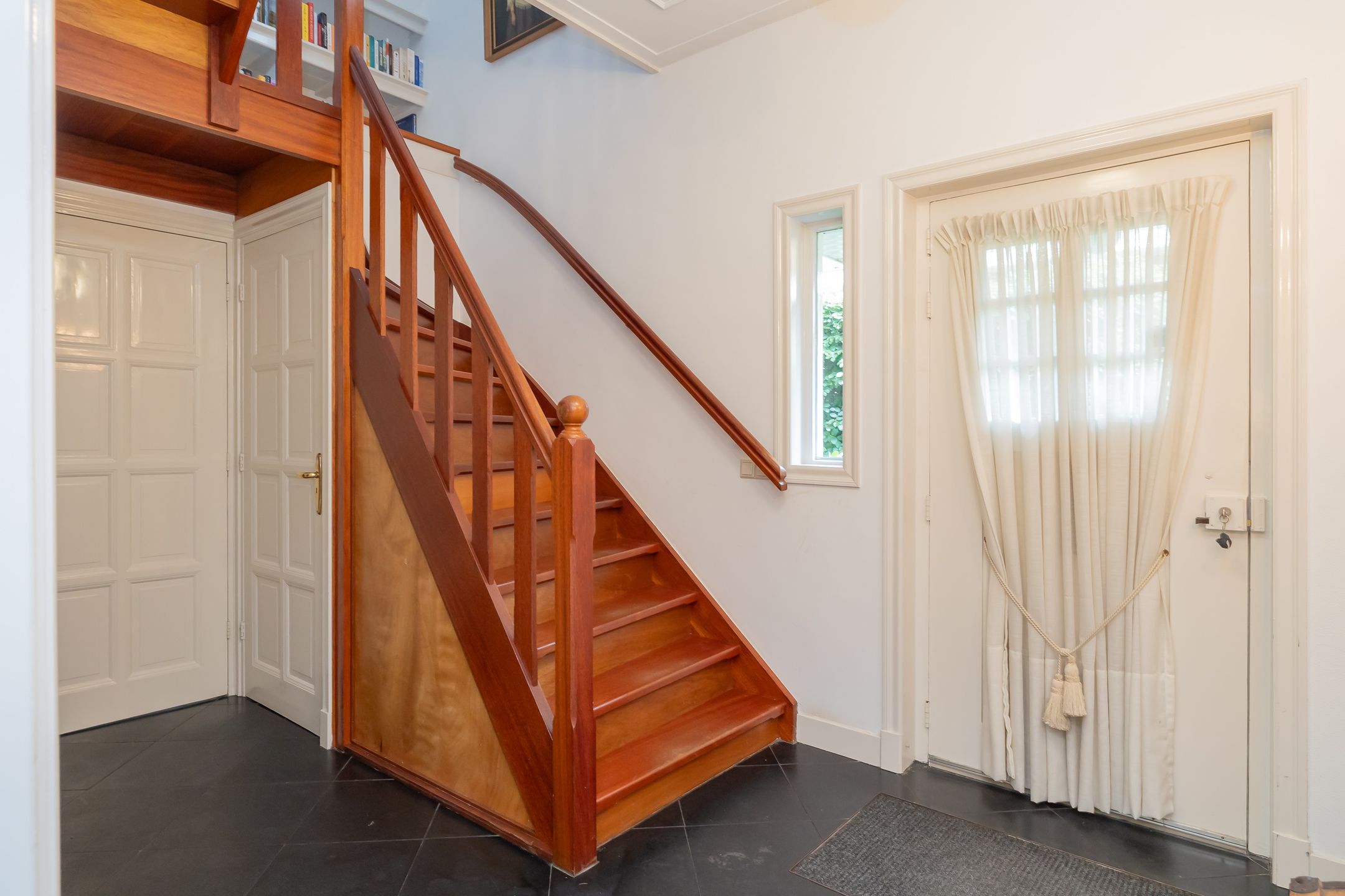 5-bedroom freehold villa in Oegstgeest — photo 4 of 5