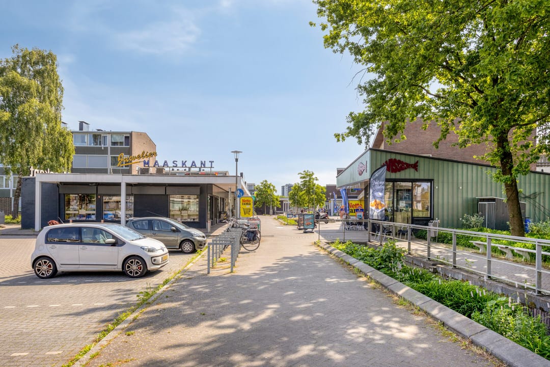Photo 31 of Voltastraat 31