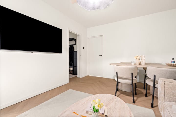 Appartement te koop: Poelenburg 25, Zaandam