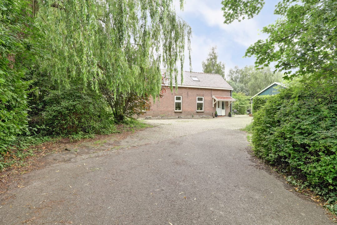 Photo 7 of Achterweg 12