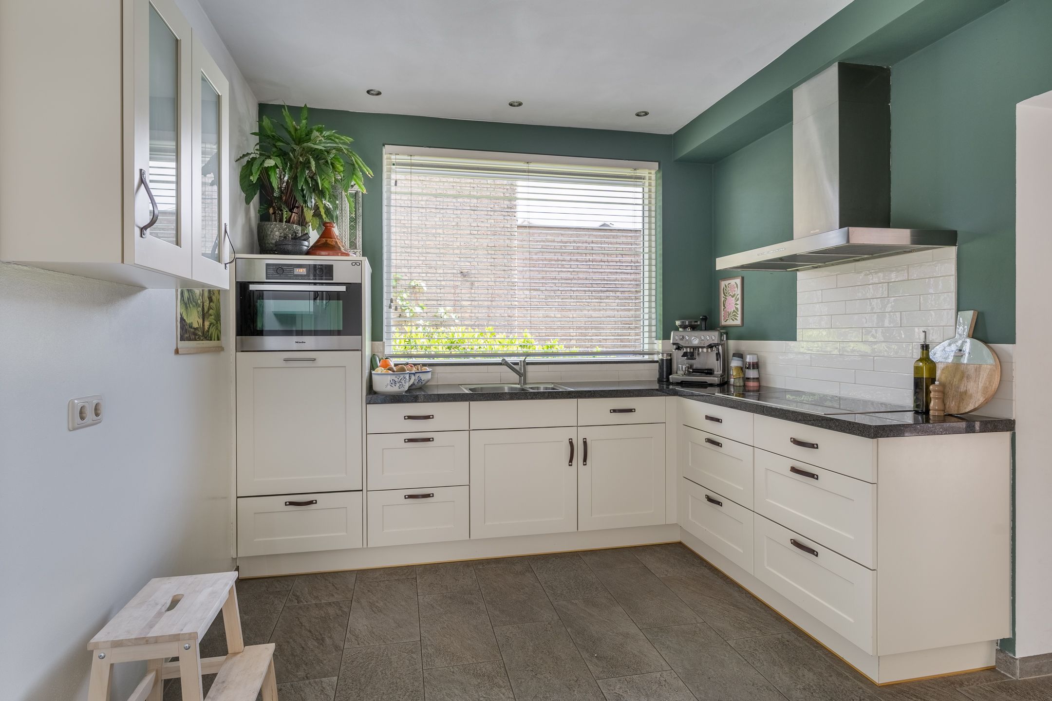 Foto 9 van Veldstraat 8