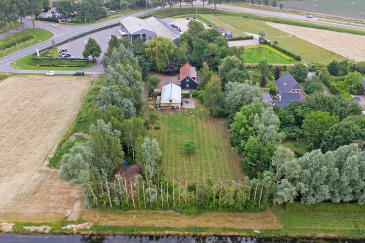 Photo 2 of Achterweg 12