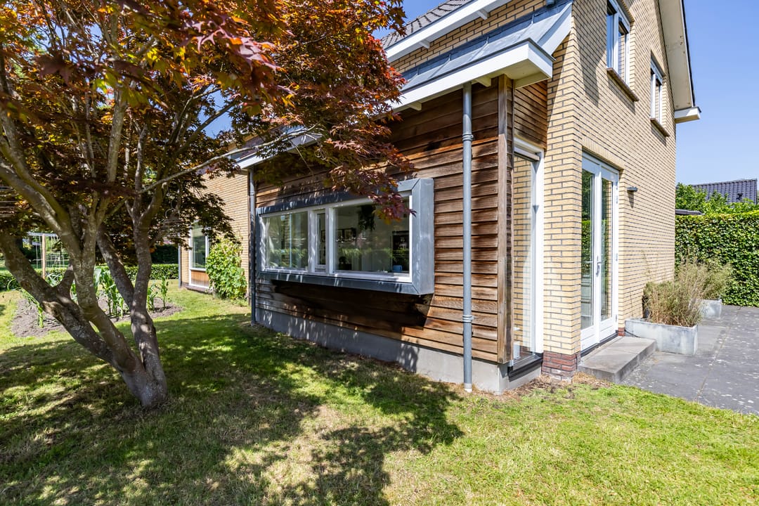 Photo 47 of De Skeakel 5