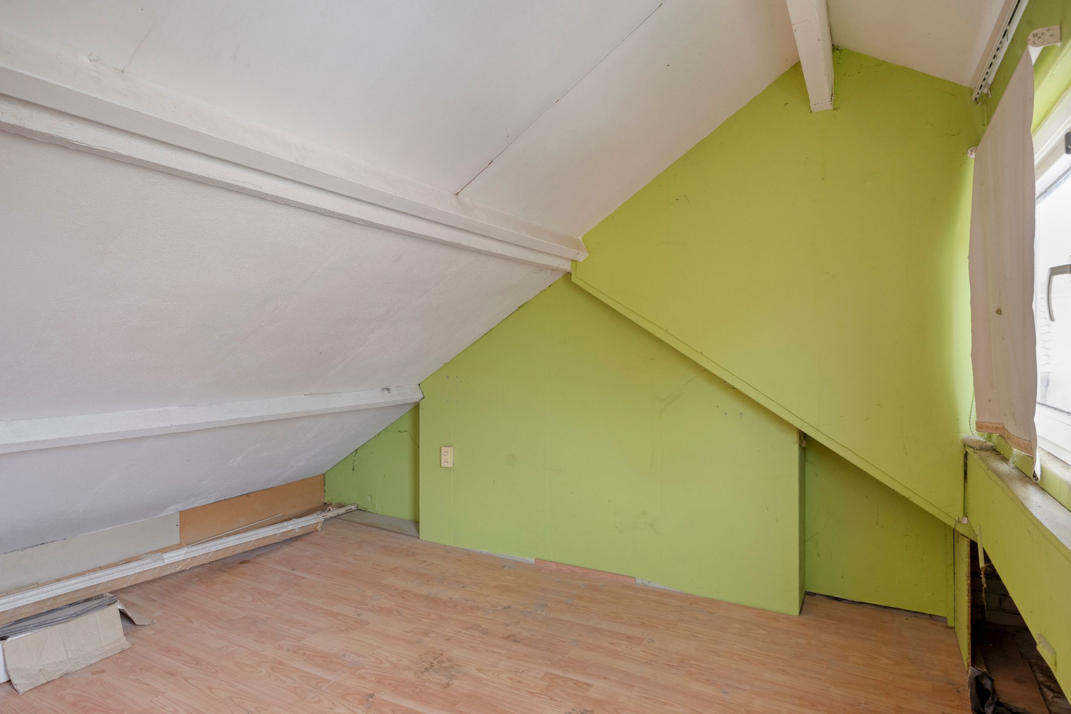 Photo 24 of Pieter de Hooghstraat 12