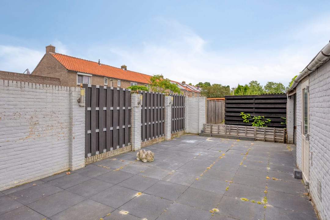 Photo 28 of Pieter de Hooghstraat 12