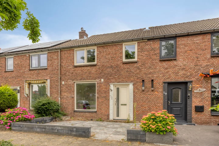 Pieter de Hooghstraat 12