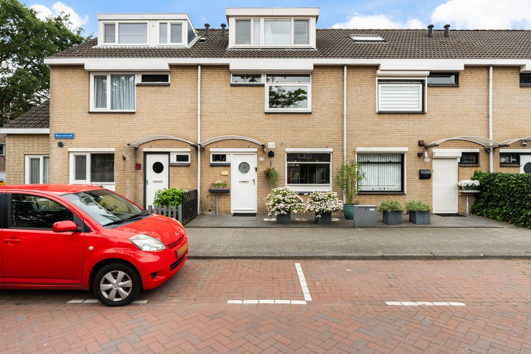 Photo 37 of Basrastraat 25