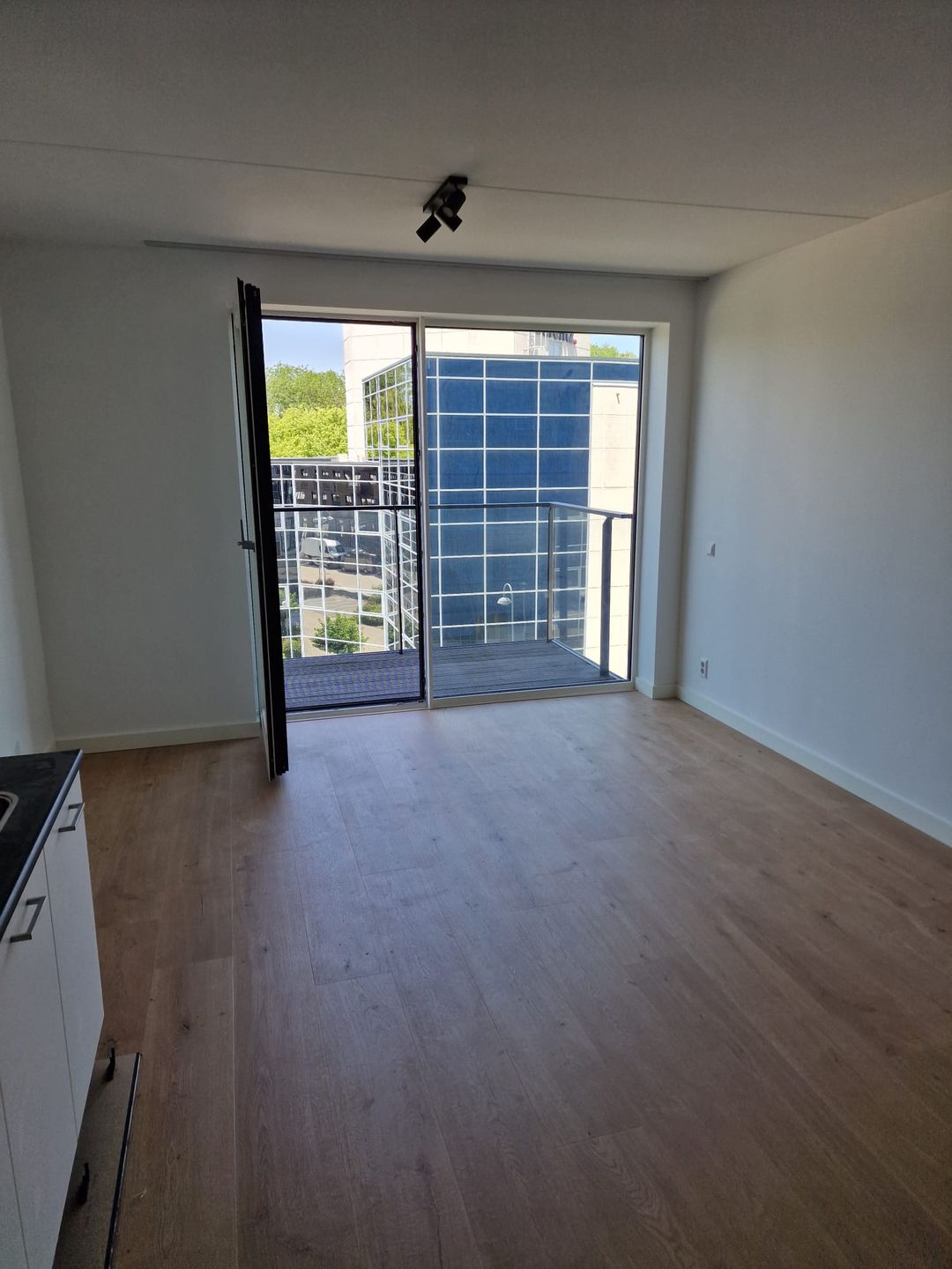 Photo 16 of Burnhamstraat 55