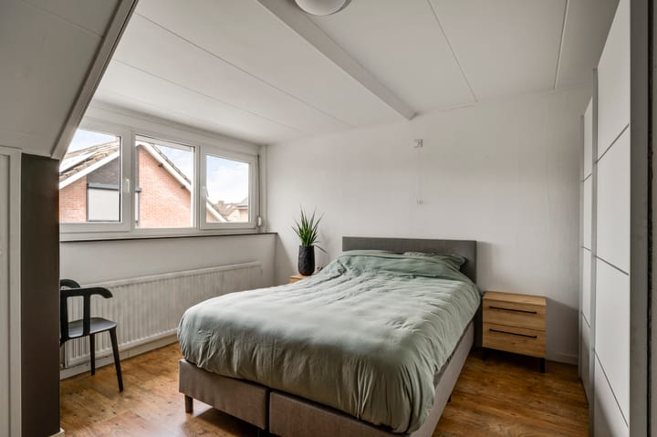 Photo 4 of Lindenstraat 4