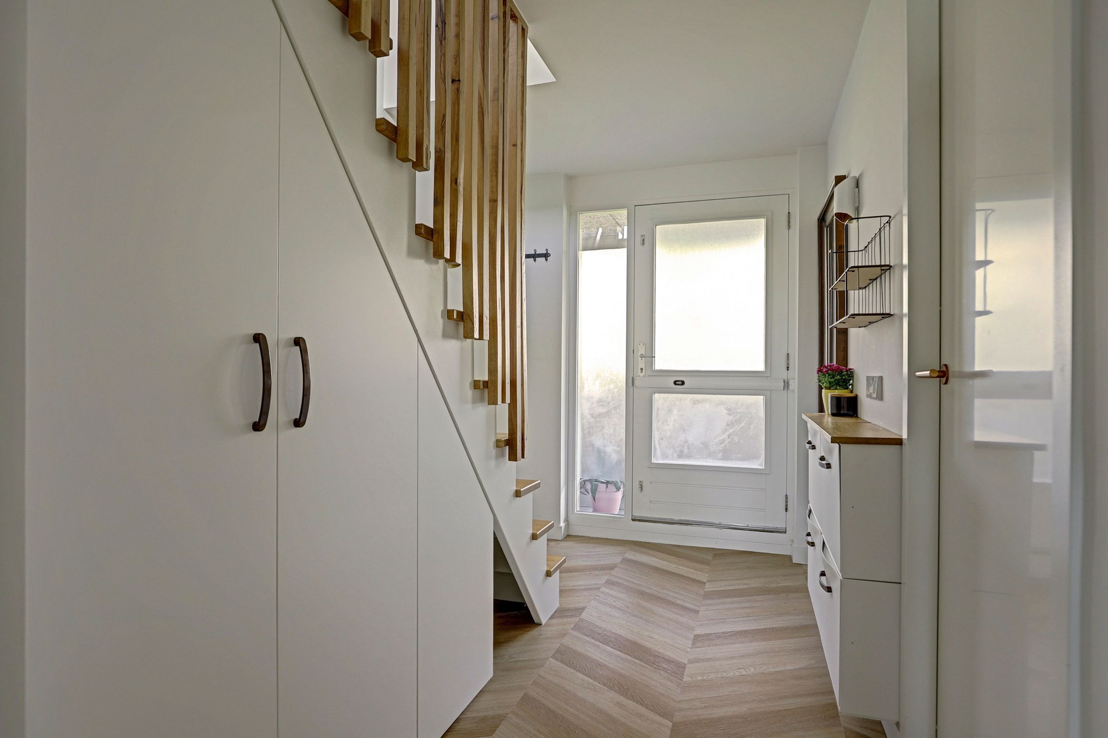 Photo 27 of Bertrand Russellstraat 30