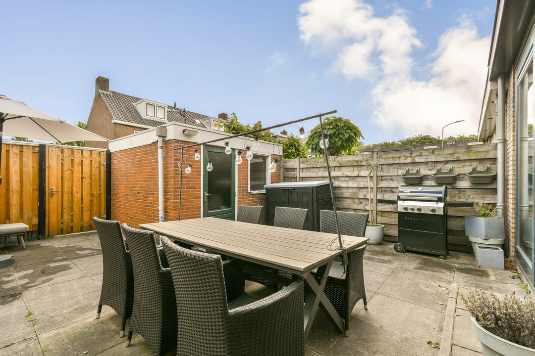 Photo 16 of Jan van Bergenstraat 54