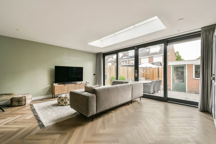 Photo 4 of Jan van Bergenstraat 54