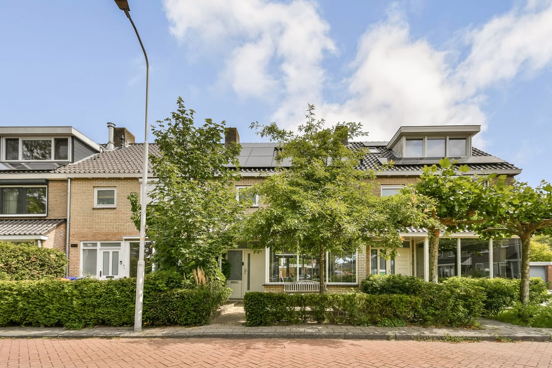 Photo 2 of Jan van Bergenstraat 54