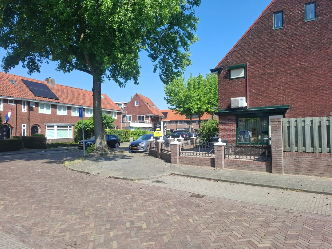 Photo 32 of Pieter Brueghelstraat 15