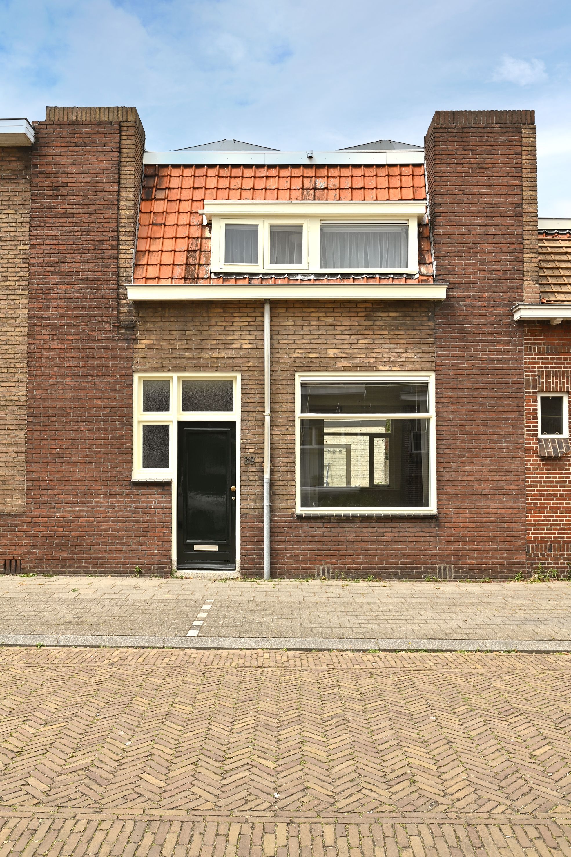 Foto 33 van Koning Willem II straat 38