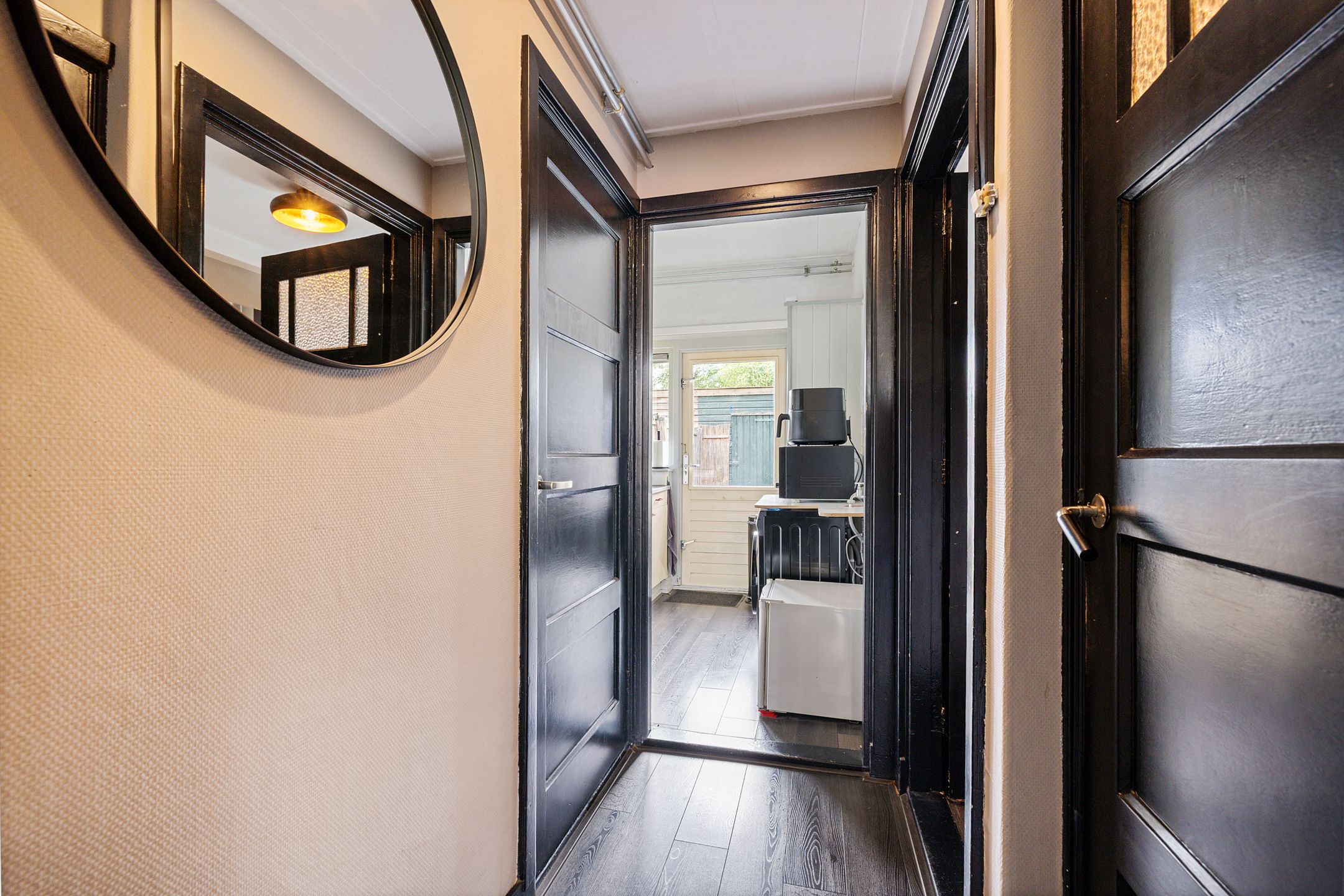 Photo 9 of Diepenbrockstraat 16