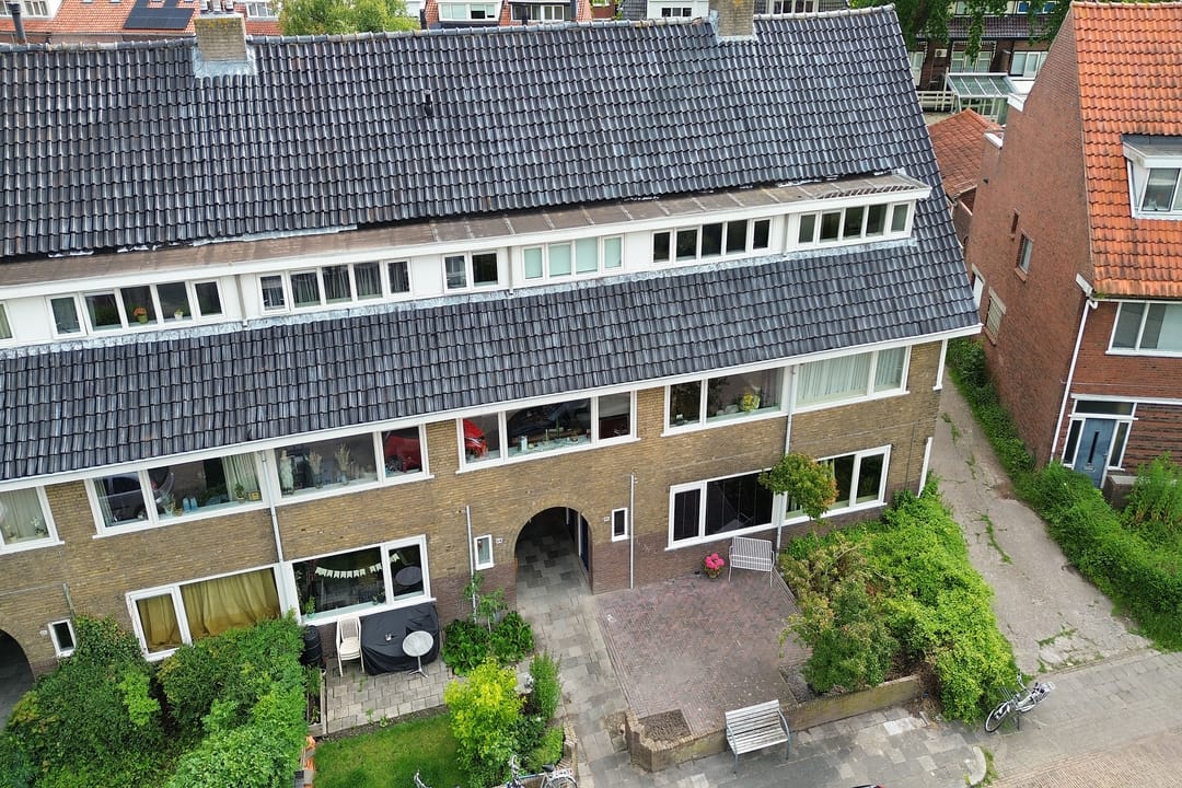 Photo 26 of Diepenbrockstraat 16