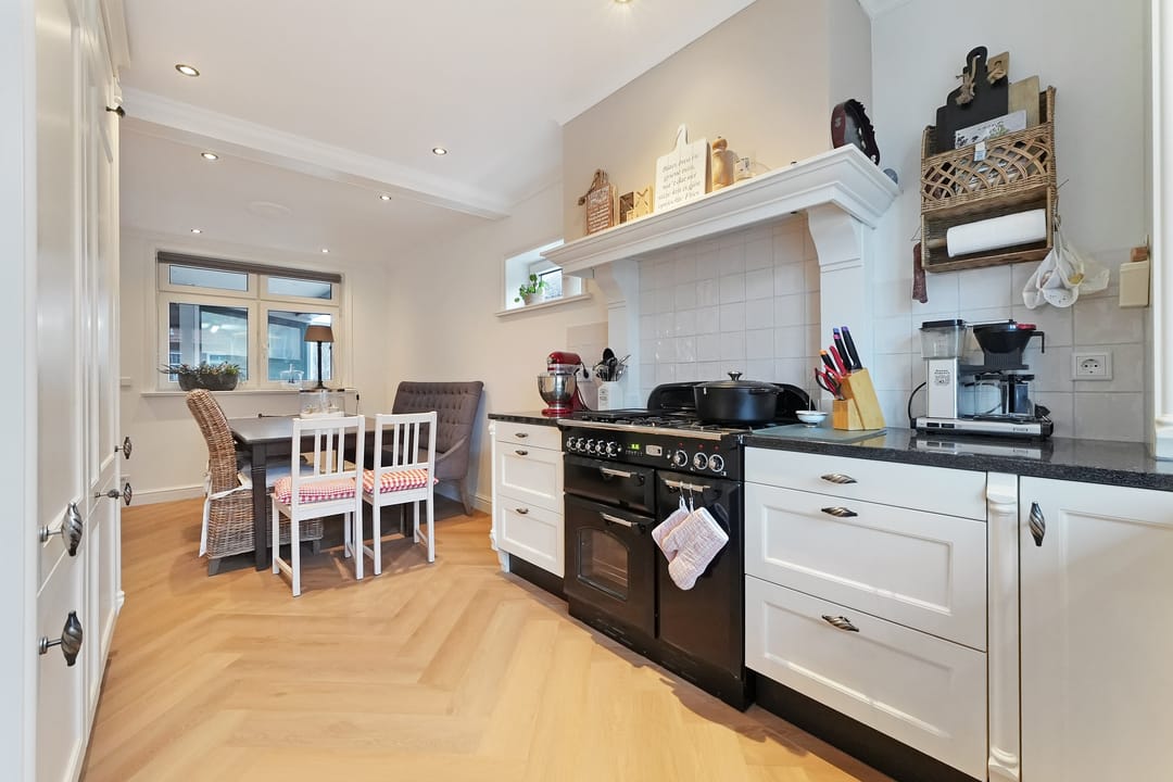 Photo 8 of Koudorpstraat 41