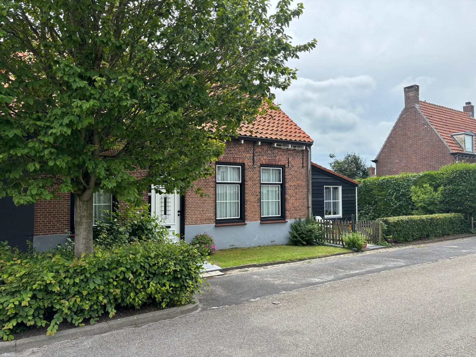 Photo 48 of Sluissestraat 31