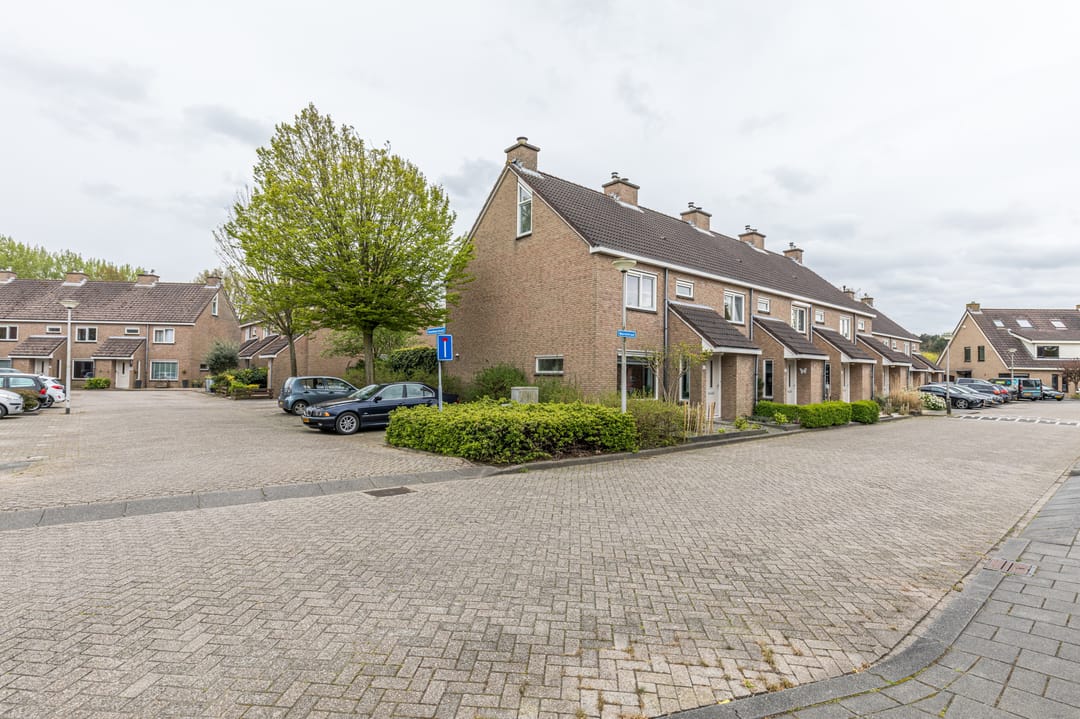 Photo 11 of Morelstraat 36