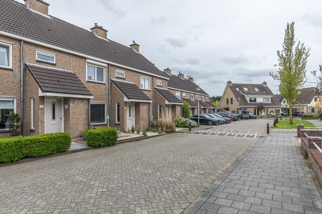 Photo 13 of Morelstraat 36