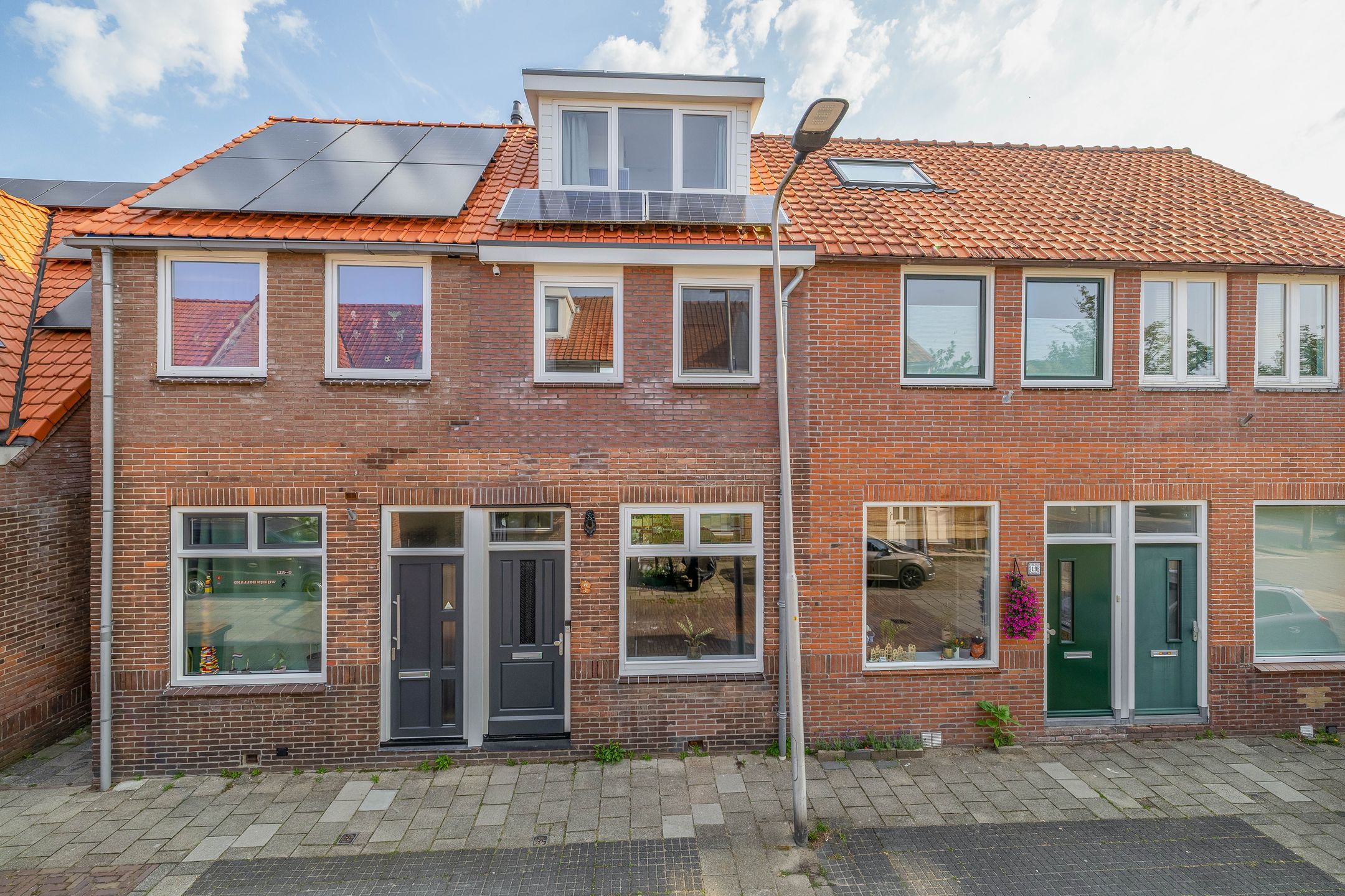 Emmastraat 17 