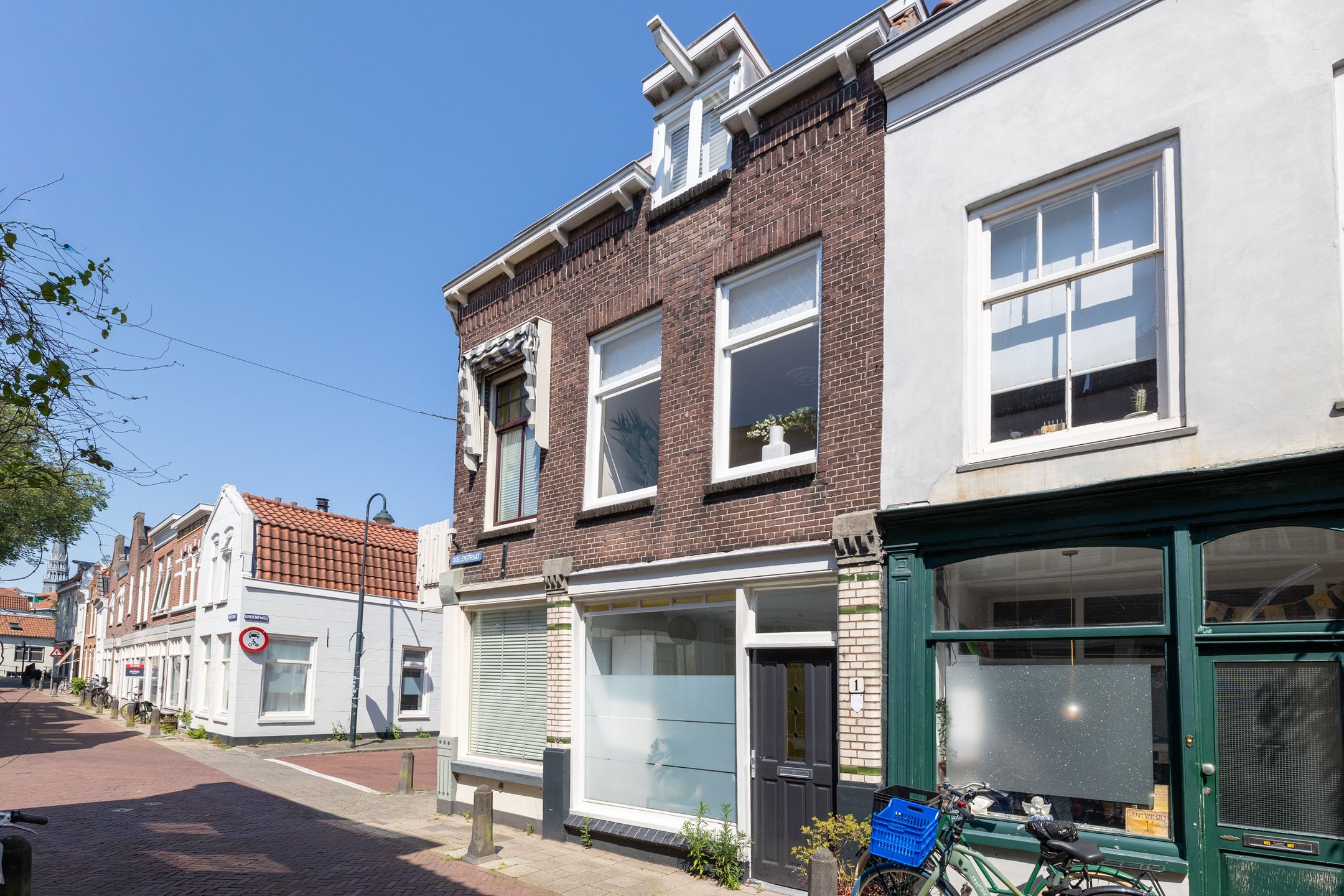 Photo 36 of Doelenstraat 1