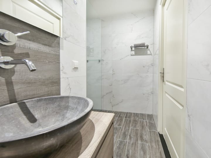 Appartement te koop: Lange Leidsedwarsstraat 9D, Amsterdam