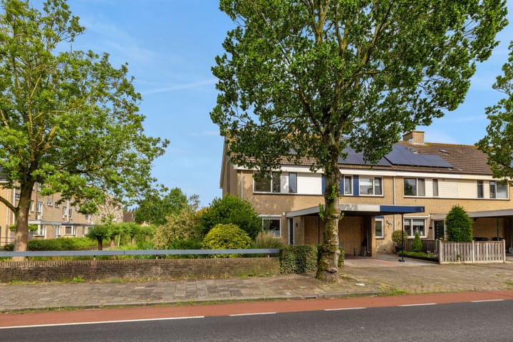 Hoekwoning te koop: Vlasakkerlaan 1, Hellevoetsluis
