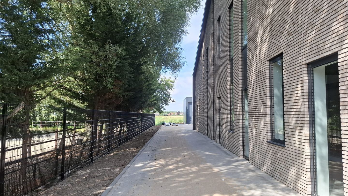 Bekijk foto 2 van Olmendreef 9-b30