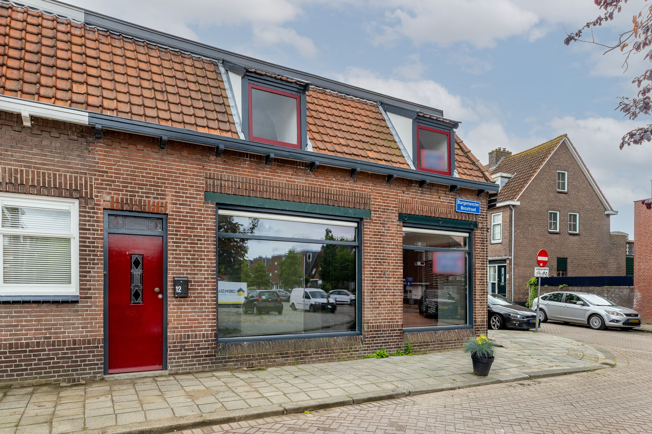 Photo 21 of Burgemeester Bosstraat 12