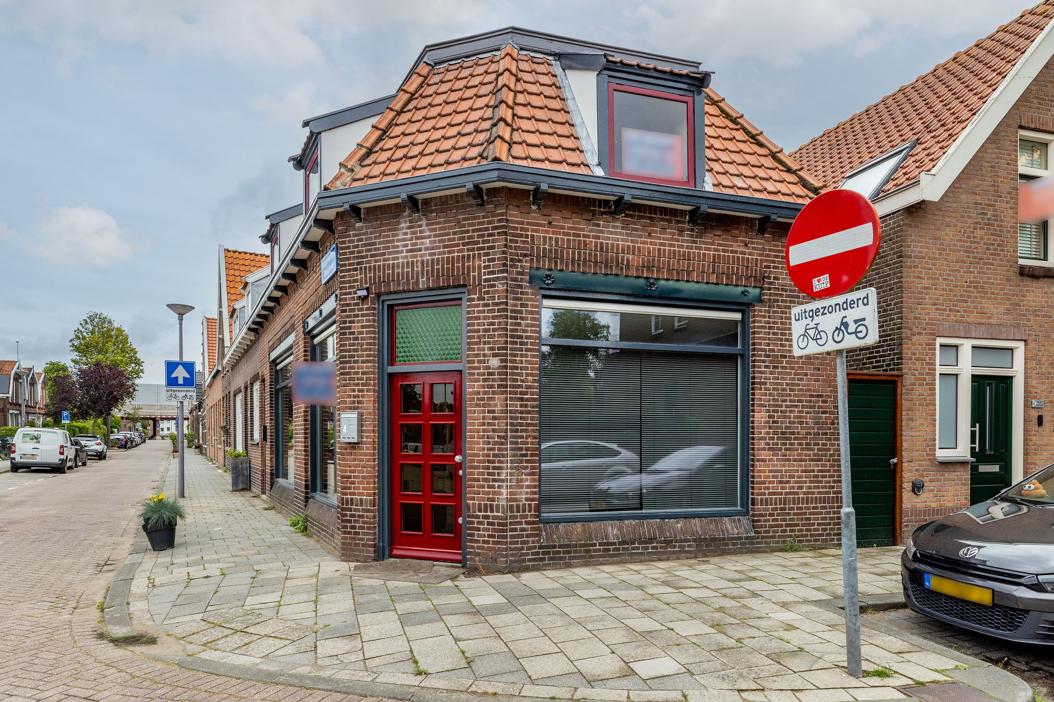 Photo 18 of Burgemeester Bosstraat 12