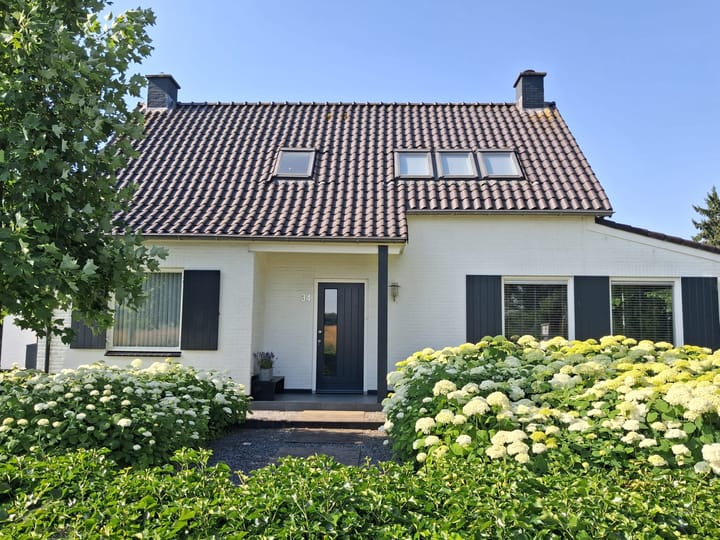 Photo 2 of Burg. Vrijlandweg 34